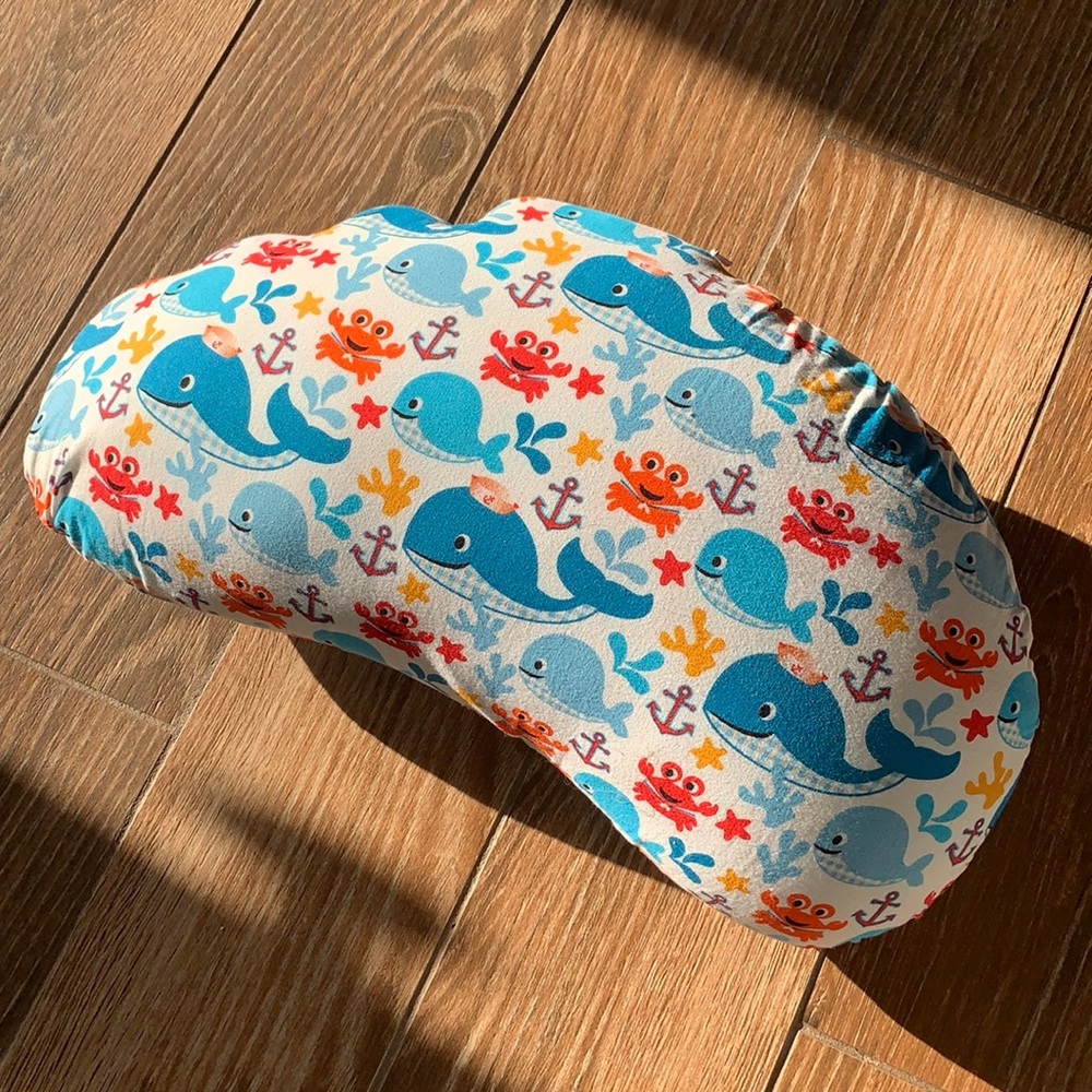 Little Beam nursing pillow